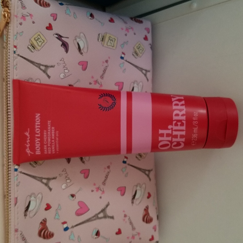 Oh Cherry Body Lotion
